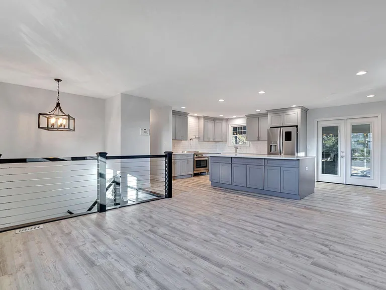 1312 Magnolia Ave — Photo 9