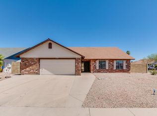 8720 W Michelle Dr, Peoria, AZ 85382
