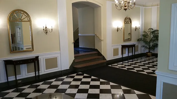 Sold by Benjamin Realty Since 1980 | media 2