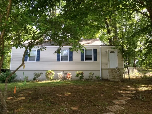 2211 Lavera Dr, Tuscaloosa, AL 35404