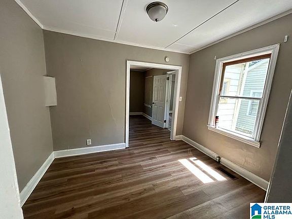 5th image of 708 Rutledge Dr