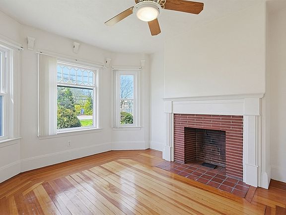 5th image of 319 Central Ave