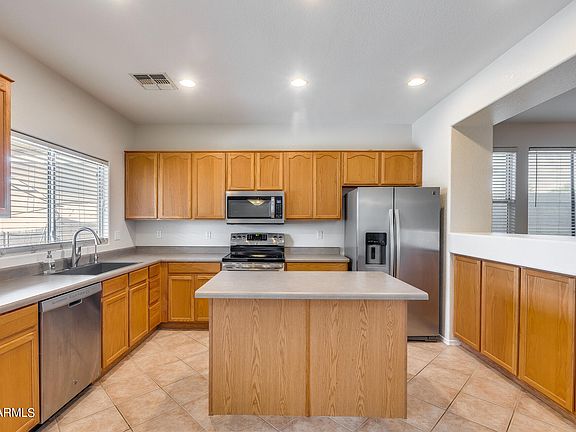 3rd image of 8463 W MARY ANN Drive
