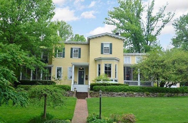 1st image of 785 Ivy Ave