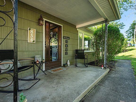 2nd image of 854 Pea Ridge Rd