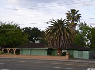 3808 Walnut Ave, Carmichael, CA 95608
