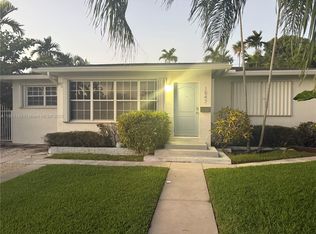 1847 Wiley St, Hollywood, FL 33020