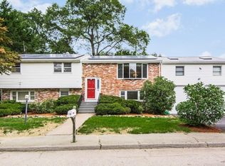 10 Birch Dr, Randolph, MA 02368