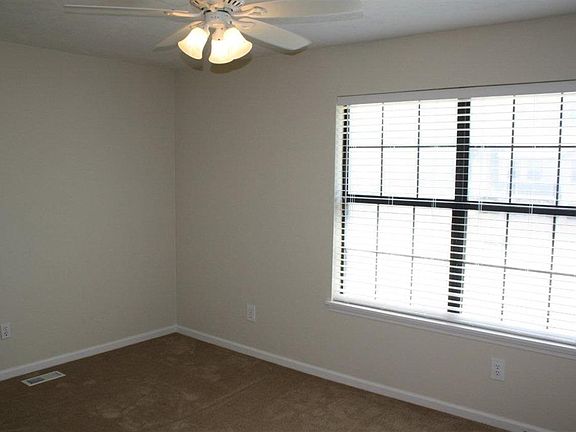 2nd image of 2382 Claremont Ln #E