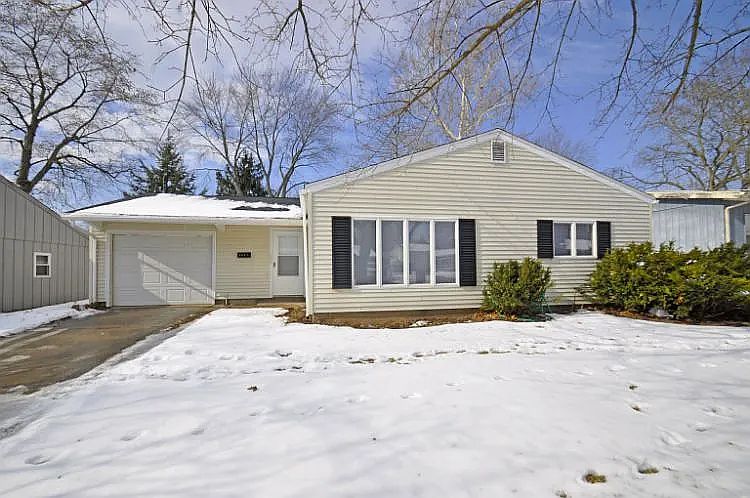 1st image of 4841 Huntley Ct