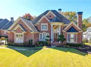 6680 Sunbriar Dr, Cumming, GA 30040