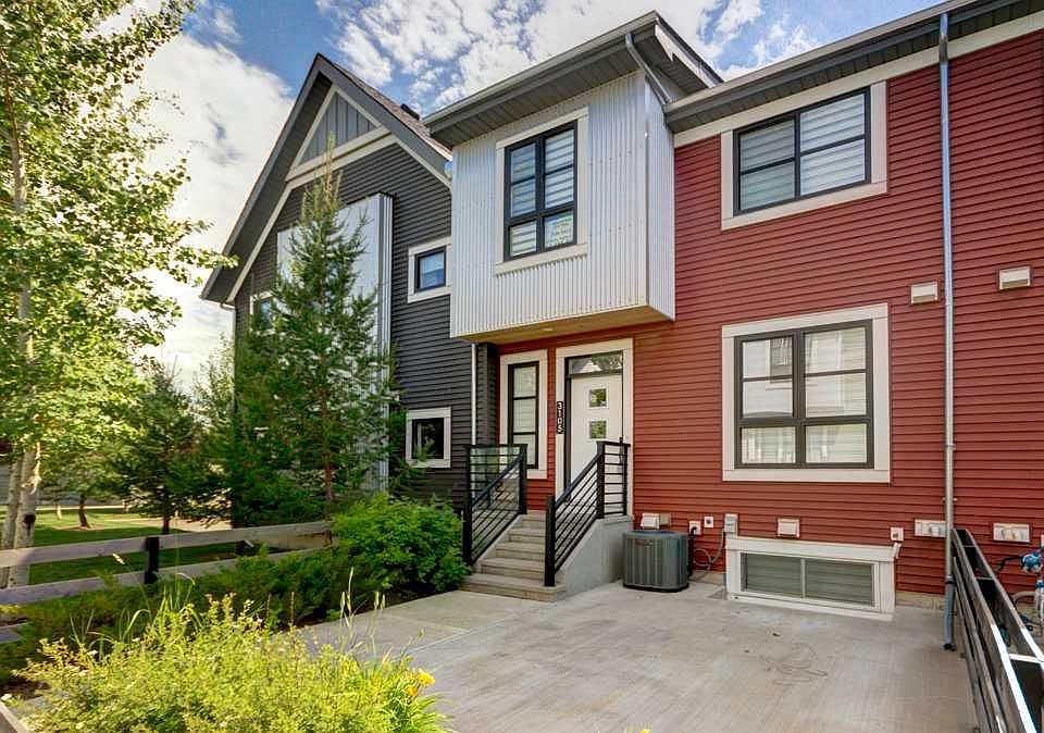 1st image of 100 N Walgrove Ct SE #3105