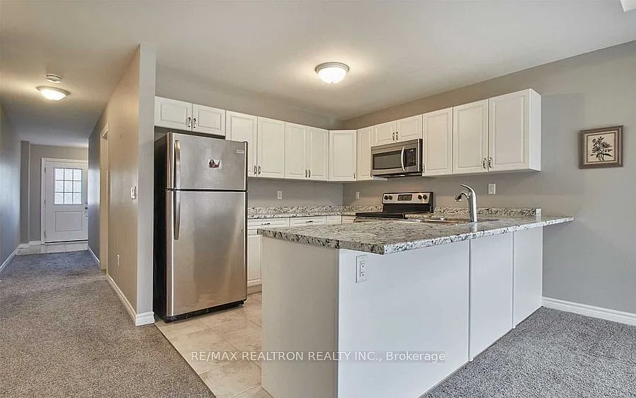 2 bed, $2,395 — Photo 4
