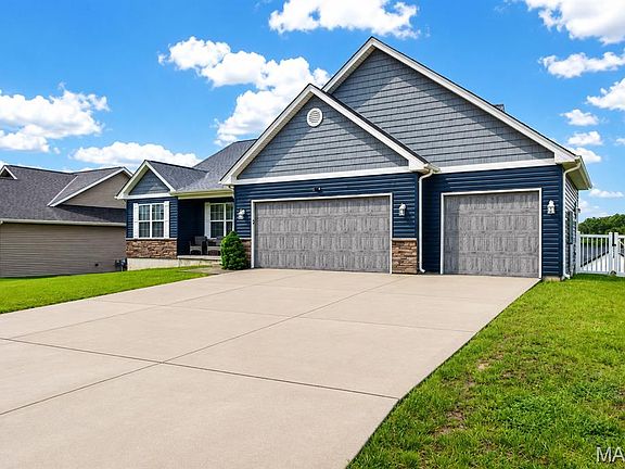 2nd image of 245 Auburn Ridge Dr