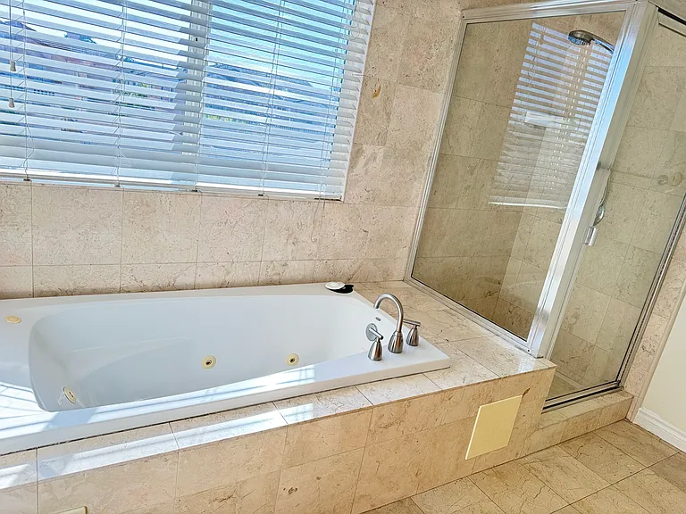 620 N Rural Dr — Photo 11