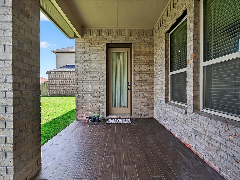 4947 Thunder Creek Ln — Photo 43