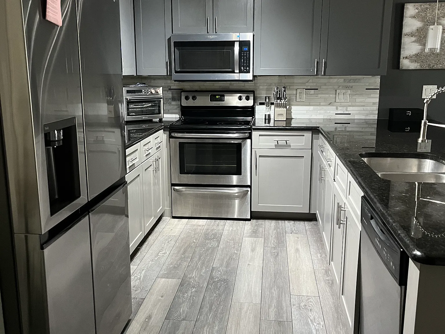 3102 Kings Rd — Photo 3