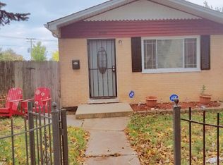 8909 S May St, Chicago, IL 60620
