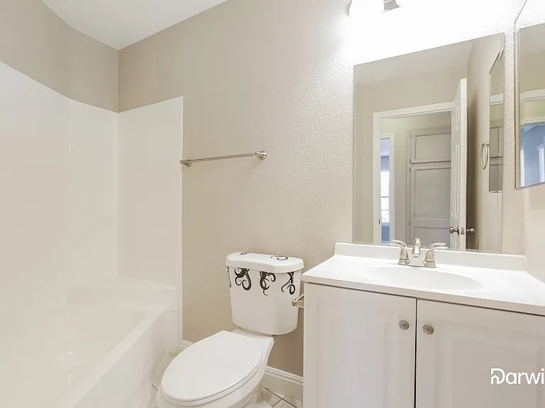 6557 Kirwan Heights Way — Photo 8