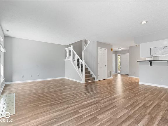 5th image of 5322 Bay Harbor Dr #0
