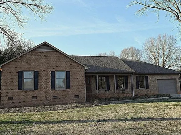 213 Carolina Dr, Cherryville, NC 28021