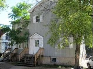 306 Pine St, Joliet, IL 60435