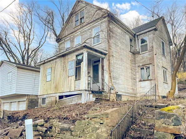 1594 Johnston Ave, Kittanning, PA 16201