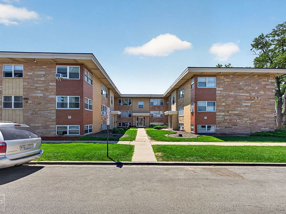 1st image of 7545 W Belden Ave #3