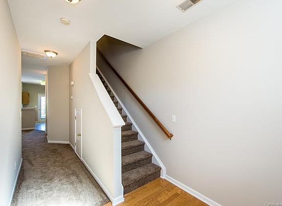 2nd image of 7522 Abigail Glen Dr