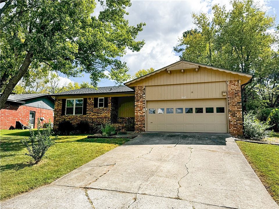 1st image of 3147 E Pawnee Ct