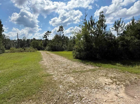 3575 Woodard Rd, Kountze, TX 77625