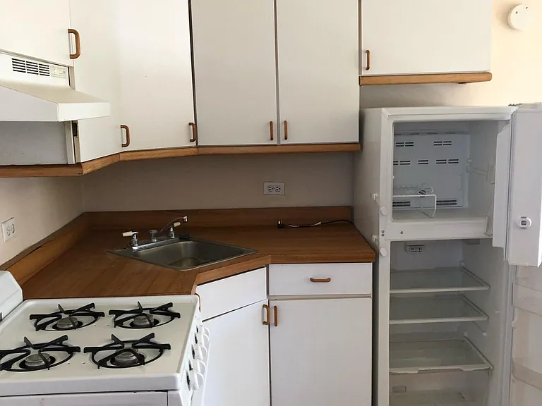 6468 N Lehigh Ave #2M — Photo 2