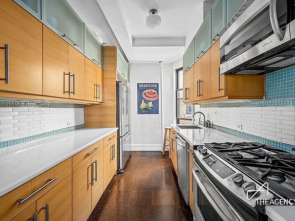 4th image of 55 W 95th St APT 94
