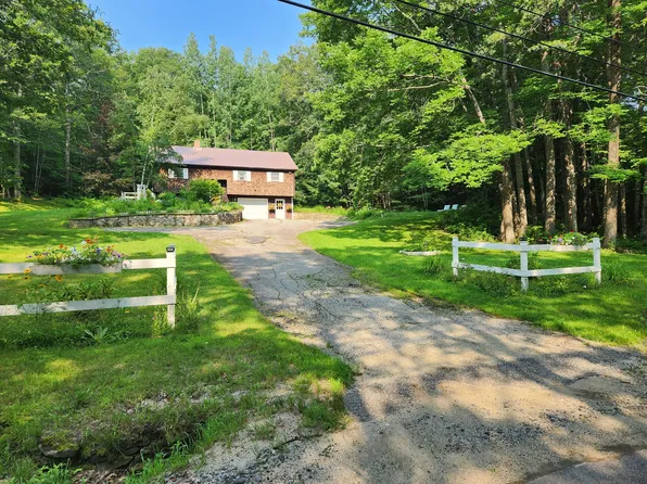 210 Valley Road, Waterford, ME 04088