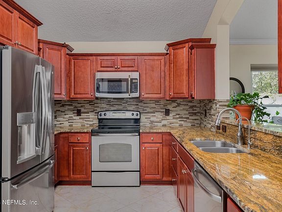 2nd image of 413 CORKLAN Court
