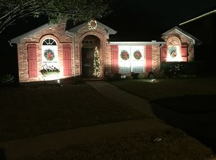 7814 Harbor Dr, Rowlett, TX 75088