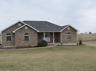 5571 Walnut Rdg, Hannibal, MO 63401