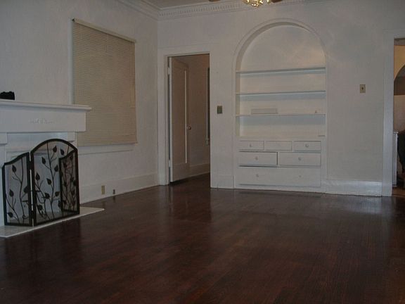View Of Upstairs LR