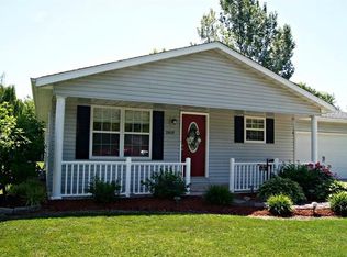 2609 Poplar St, Highland, IL 62249