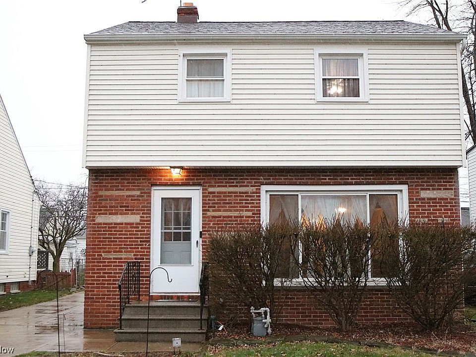 1st image of 396 E 323rd St