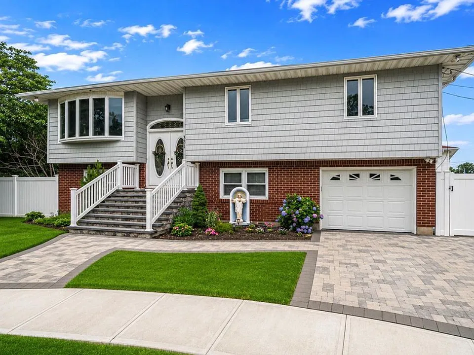 395 N Putnam Ave #2