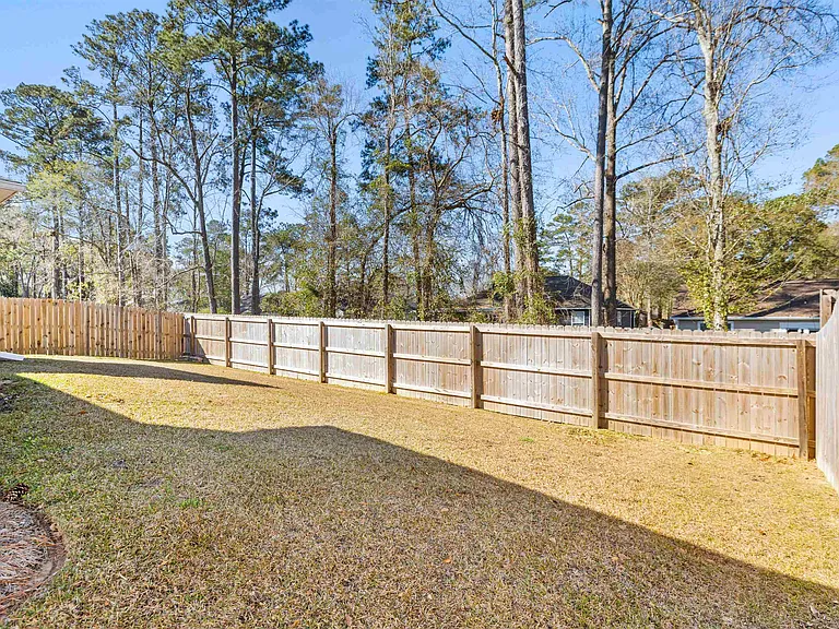 8756 Glenoak Trl — Photo 38