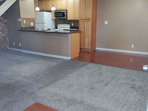 2nd image of 7304 Franklin Blvd