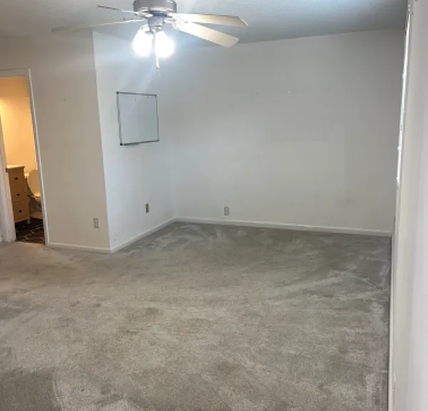 6900 Roswell Rd #F4 — Photo 24
