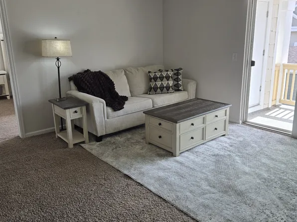 4645 Hahns Peak Dr Unit 201, Loveland, CO 80538