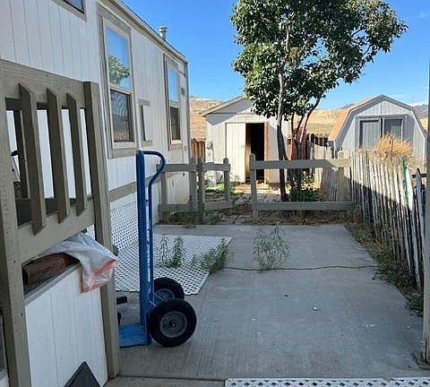 3rd image of 14556 E Tehachapi Blvd Space 3