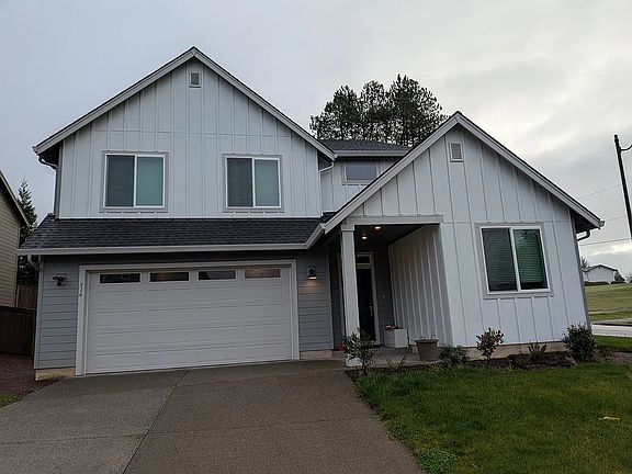 2nd image of 916 S 29th Pl