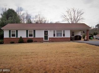 330 Chapel Green Rd, Fredericksburg, VA 22405