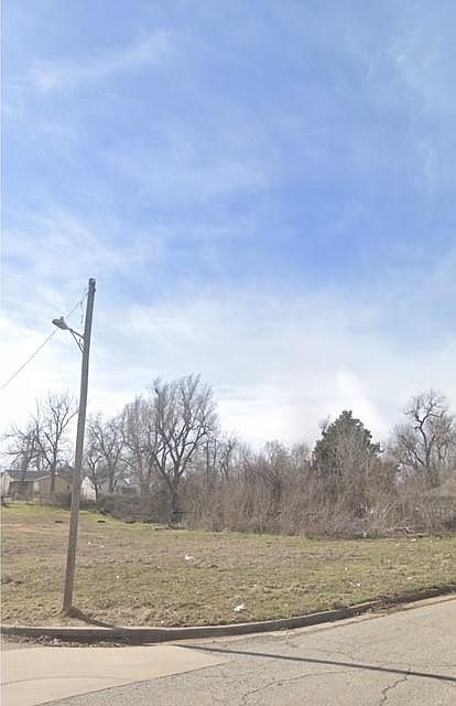 2nd image of 4109 S Hudson Ave Lot 1