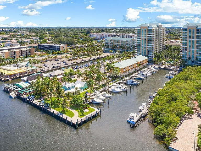 700 E Boynton Beach Blvd #803 — Photo 80